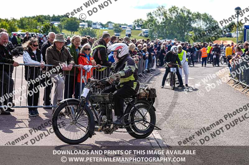 Vintage motorcycle club;eventdigitalimages;no limits trackdays;peter wileman photography;vintage motocycles;vmcc banbury run photographs